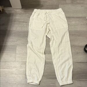 Love TreeWomen’s White Linen Pants